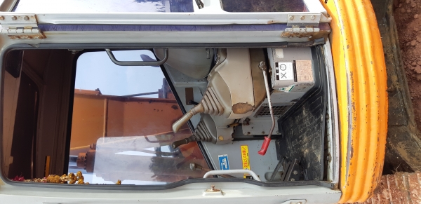 ขายแมกโค135URอิตาชิเก่านอกพร้อมใช้ไฟ้ฟ้าครบเอกสารอินวออย ขายแมกโค135URอิตาชิเก่านอกพร้อมใช้ไฟ้ฟ้าครบเอกสารอินวออย