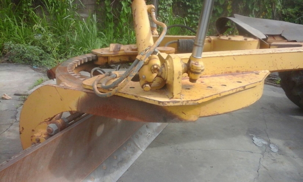 ขาย รถเกรด140G 72V10900 จำหน่าย รถ เครื่องจักร นำเข้า100\% อปกรณ์ทุกชิด ราคาถูก eurotec. 0818176901