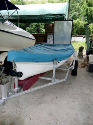 เรือเล็ก (Small Boat) เรือเล็ก (Small Boat)
