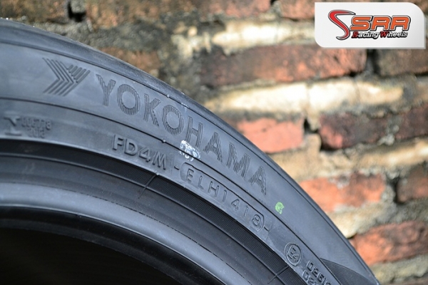 YOKOHAMA ADVAN dB V552 215/50R17 ราคาเส้นละ 4,900 บาทปี18