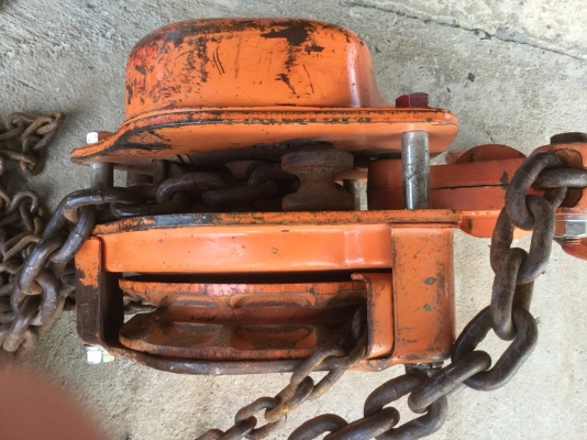 ขายรอกญี่ปุ่น 5 ตัน มือ 2 ยี่ห้อ VITAL สภาพสวย