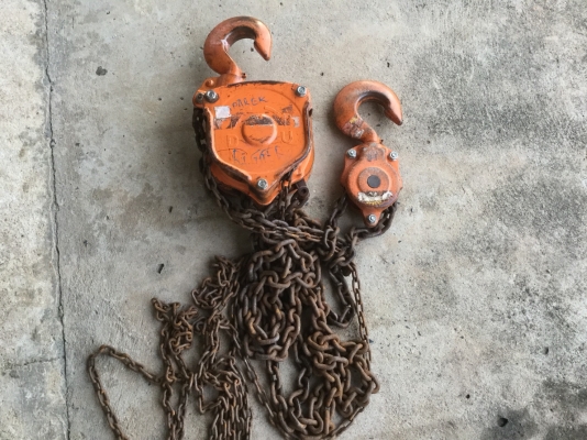 ขายรอกญี่ปุ่น 5 ตัน มือ 2 ยี่ห้อ VITAL สภาพสวย