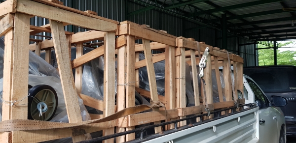 ปั้มลม 3 หัว มอเตอร์ 4 แรง ไฟ 220 v ถัง 200 ลิตร พร้อมใช้งาน