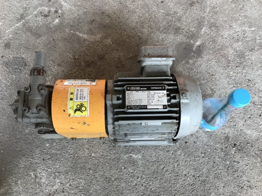 ขายปั๊มน้ำมัน Trocho motor pump KSP มอเตอร์ 0.4Kw. 380V made in Japan พร้อมแท่น สภาพสวย หมุนนิ่ม พร้อมใช้งาน ราคา 3,000 บาท ขายปั๊มน้ำมัน Trocho motor pump KSP มอเตอร์ 0.4Kw. 380V made in Japan พร้อมแท่น สภาพสวย หมุนนิ่ม พร้อมใช้งาน ราคา 3,000 บาท