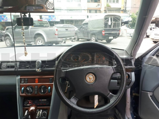 ขายด่วน benz 300e เครืองเดิม เดิม รถใช้งานน้อย ขาย 150000 บาท ขายด่วน benz 300e เครืองเดิม เดิม รถใช้งานน้อย ขาย 150000 บาท