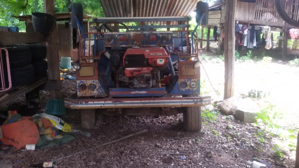 ขายอีแต๋น 40000 ต่อรองใด้เยอะ อยากซื้อเท่าไรว่ามาไม่มีคนใช้รถจอดใว้นาน