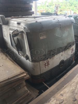 ขายด่วน หัวรถ10ล้อ BENZ หัวนอก ภายในครบ ประมูลมาไม่ได้ใช้งานขายขาดทุน  เพียง 120000 บาท