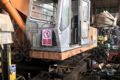 ขายด่วน รถแบคโฮ Hitachi uh07 รถสวย สภาพเก่านอก เครืองพร้อมใช้ มีน้ำไหลตัวเดินต้องไปเก็บเอา บูมอามไม่มีหัก โซ่ เอวสวย ขาย 350000 บาท