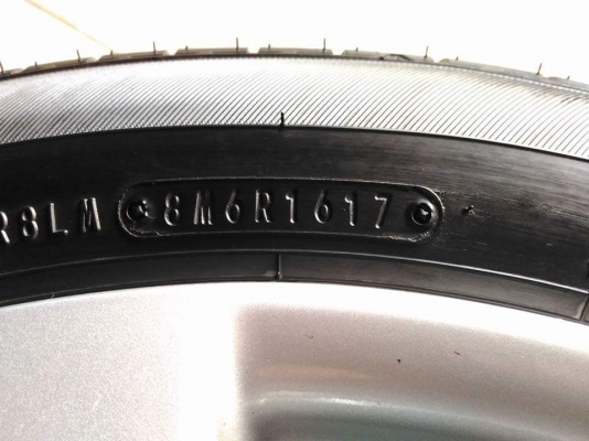 ล้อแม็ก Nissan Teana ขอบ 17 พร้อมยาง Dunlop Enasave EC300+ 215 55 17 ผลิตปี 17 3 เส้น ปลายปี 16 1 เส้น เป็นยางชุดเดียวกัน ยางสวย ล้อเคยทำสีมาอย่างเดียว ขายถูก ทั้งชุด 14900.- *** ใส่ฟรี รับเทิร์น รับบัตรเครดิตทุกธนาคาร ส่งทั่วไทย *** ล้อแม็ก Nissan Teana ขอบ 17 พร้อมยาง Dunlop Enasave EC300+ 215 55 17 ผลิตปี 17 3 เส้น ปลายปี 16 1 เส้น เป็นยางชุดเดียวกัน ยางสวย ล้อเคยทำสีมาอย่างเดียว ขายถูก ทั้งชุด 14900.- *** ใส่ฟรี รับเทิร์น รับบัตรเครดิตทุกธนาคาร ส่งทั่วไทย ***