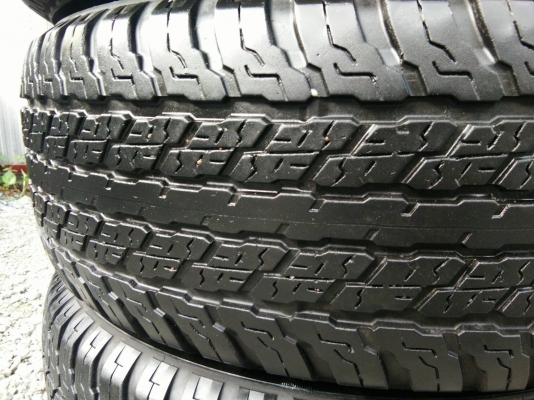 ขายยาง 265/65R17 YOKOHAMA ปี16 ดอกยางหนาเต็มสวยไม่ร้าวไม่มีปะ ชุดละ 3900 บาท