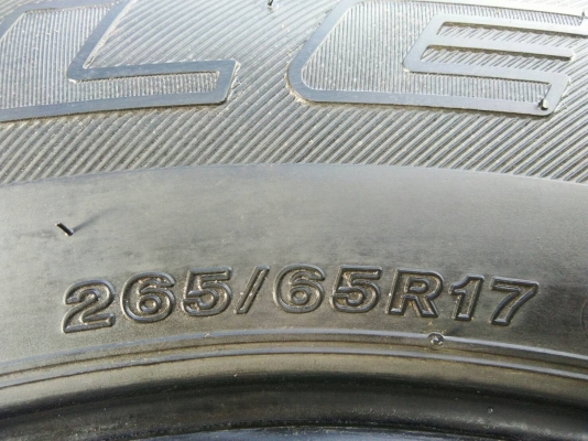ขายขาง 265/65R17 บริดจสโตน ปี16 ดอกหนาสดสวยเท่ากันไม่ร้าวไม่มีปะ ชุดละ 3900 บาท ขายขาง 265/65R17 บริดจสโตน ปี16 ดอกหนาสดสวยเท่ากันไม่ร้าวไม่มีปะ ชุดละ 3900 บาท