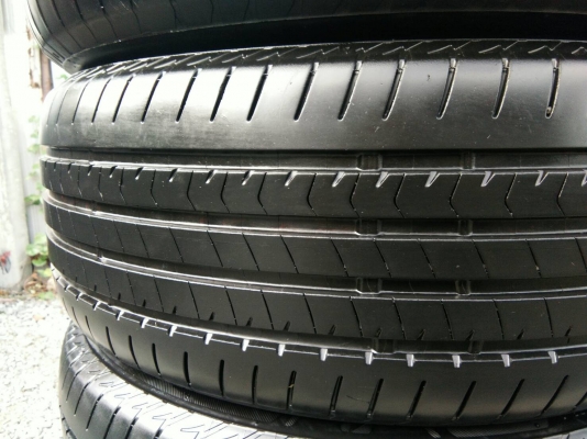 ขายยาง 215/55R17 บริดจสโตน อีโคเปีย อีพี300 ปี17 ดอกยางเต็มสดเท่ากันไม่ร้าวไม่กินข้างไม่มีปะใช้งานน้ ขายยาง 215/55R17 บริดจสโตน อีโคเปีย อีพี300 ปี17 ดอกยางเต็มสดเท่ากันไม่ร้าวไม่กินข้างไม่มีปะใช้งานน้
