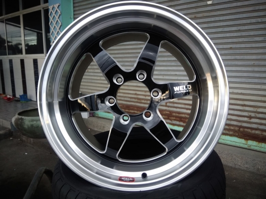 แม็กใหม่เวล ขอบ 18 กระบะ 6 รู ราคา 13500 พร้อมยาง 19900 บาท ส่งฟรี