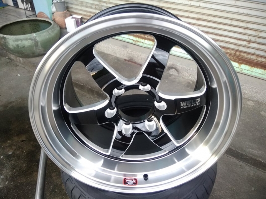 แม็กใหม่เวล ขอบ 18 กระบะ 6 รู ราคา 13500 พร้อมยาง 19900 บาท ส่งฟรี แม็กใหม่เวล ขอบ 18 กระบะ 6 รู ราคา 13500 พร้อมยาง 19900 บาท ส่งฟรี