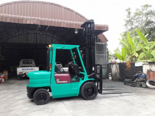 รถโฟล์คลิฟท์ 3 ตัน