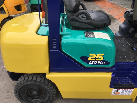 ขายรถตักยางพาราตักทะลายปาล์มตักหิรตักทรายตักของก่า