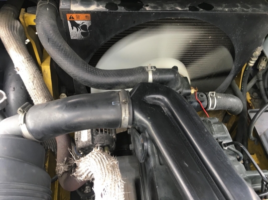 ขายรถตักยางพาราตักทะลายปาล์มตักหิรตักทรายตักของก่า