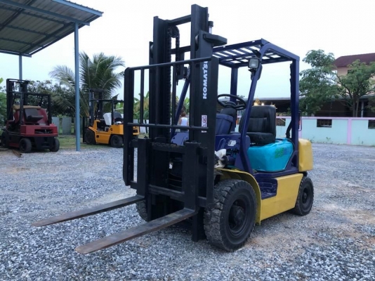 รถโฟล์คลิฟท์ 2.5 ตัน