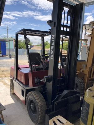 รถโฟล์คลิฟท์ 2 ตัน รถโฟล์คลิฟท์ 2 ตัน