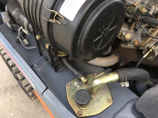 ขายรถตักยางพาราตักทะลายปาล์ม