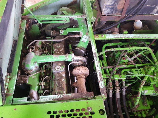 ขายแบคโฮ ล้อยางkobelco sk100w พร้อมใช้งานมีไลน์เจาะ