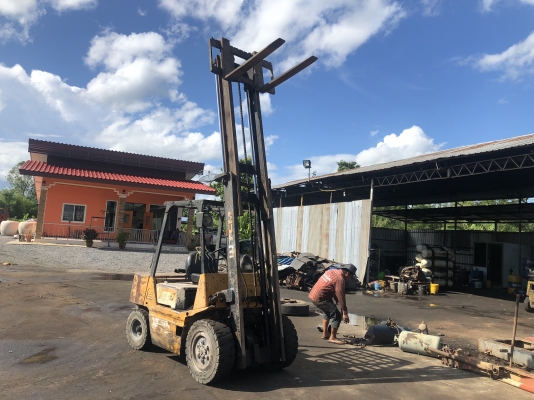 ขายโฟล์คลิฟ TCM 3ตันเสาสูง4เมตร เกียทอร์ค ขายโฟล์คลิฟ TCM 3ตันเสาสูง4เมตร เกียทอร์ค