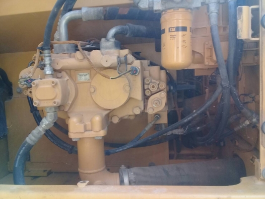 แม็กโครมือสอง/ Catterpillar 320D กระบอกดำ ทำงาน 9xxx ชม. เดิมๆ สวยเต็มพร้อมใช้เอกสารใบแจ้งจำหน่าย