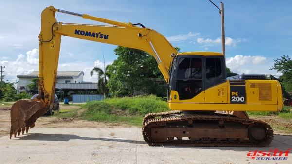 ขายรถแบคโฮ KOMATSU PC200-7 ใช้งานเพียง 7 พันชั่วโมง สวยที่สุดในประเทศไทย ที่แจ้งขายอยู่ในปัจจุบัน