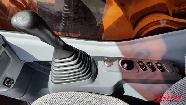 ขายรถแบคโฮ KOMATSU PC200-7 ใช้งานเพียง 7 พันชั่วโมง สวยที่สุดในประเทศไทย ที่แจ้งขายอยู่ในปัจจุบัน