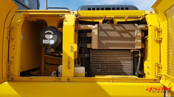 ขายรถแบคโฮ KOMATSU PC200-7 ใช้งานเพียง 7 พันชั่วโมง สวยที่สุดในประเทศไทย ที่แจ้งขายอยู่ในปัจจุบัน