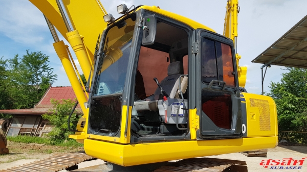 ขายรถแบคโฮ KOMATSU PC200-7 ใช้งานเพียง 7 พันชั่วโมง สวยที่สุดในประเทศไทย ที่แจ้งขายอยู่ในปัจจุบัน