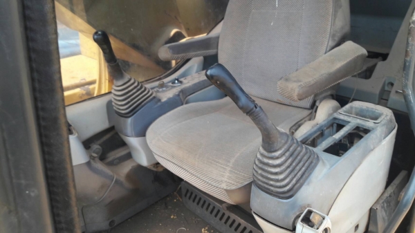 Komatsu Pc200-7 รถเดิมตามรุ่น รถอยู่หน้างานพร้อมใช้งานได้เลย