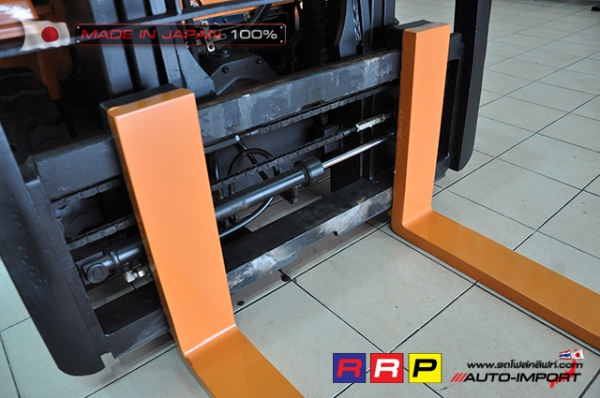 ขายรถโฟล์คลิฟท์มือสอง TOYOTA รุ่น FGK20-10300 นำเข้าจากประเทศญี่ปุ่น 100\% ไม่เคยใช้งานในไทย