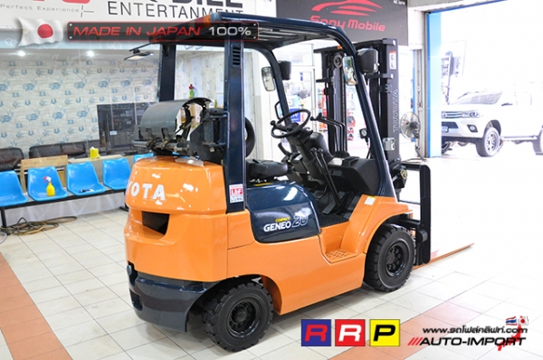 ขายรถโฟล์คลิฟท์มือสอง TOYOTA รุ่น FGK20-10300 นำเข้าจากประเทศญี่ปุ่น 100\% ไม่เคยใช้งานในไทย