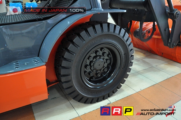 ขายรถโฟล์คลิฟท์มือสอง TOYOTA รุ่น 8FG20-30911 นำเข้าจากประเทศญี่ปุ่น 100\% ไม่เคยใช้งานในไทย