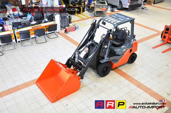 ขายรถโฟล์คลิฟท์มือสอง TOYOTA รุ่น 8FG20-30911 นำเข้าจากประเทศญี่ปุ่น 100\% ไม่เคยใช้งานในไทย