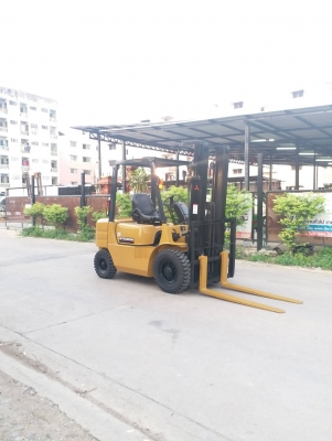 ขายรถยกโฟร์คลิฟท์ยี่ห้อ MITSUBISHI 2.5 ตัน ดีเซล เสาเข้าตู้5เมตร ขายรถยกโฟร์คลิฟท์ยี่ห้อ MITSUBISHI 2.5 ตัน ดีเซล เสาเข้าตู้5เมตร