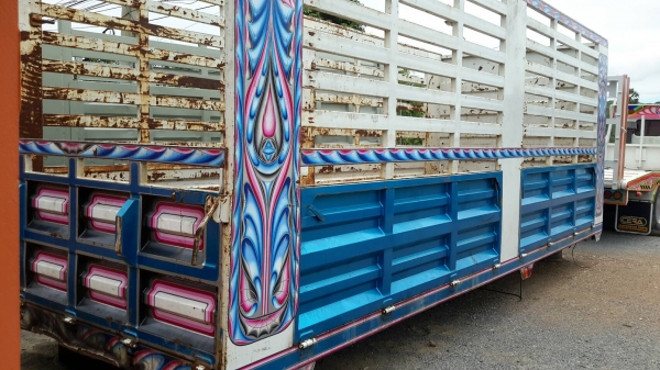 ขายกะบะสิบล้อ2เพลาหรือ1เพลา ล่องไม่ดั้ม ยาว 7 เมตร คัชซี่กะบะกว้าง 85 ซม. ขายกะบะสิบล้อ2เพลาหรือ1เพลา ล่องไม่ดั้ม ยาว 7 เมตร คัชซี่กะบะกว้าง 85 ซม.