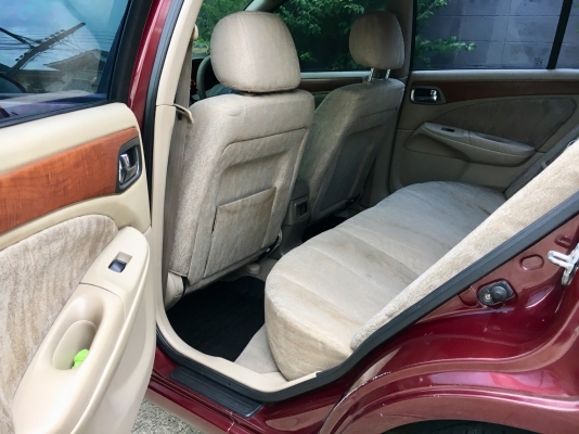 Nissan sunny Neo แตงโม 2005จด2007