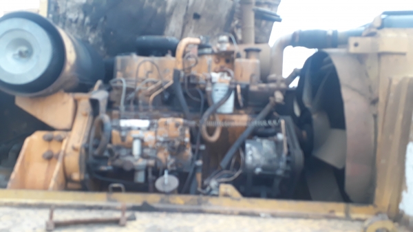 ขายด่วน KOMATSU 12HT โซ่ช่วงล่างสวย เครื่องปั้มดี ตัวเดินสวย เอกสารสัญญาซื้อขาย สนใจสอบถาม 093 0764943 คุณ ตั้ม