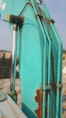 ขายด่วน KOBELCO SK200 MART SIX YN10 สภาพพร้อมใช้งาน เครื่องปั้มดี ไฟฟ้าสมบูรณ์ โซ่ช่วงล่างสวย รถพร้อมใช้งาน เอกสารใบแจ้งจำหน่าย สนใจสอบถาม 093 0764943. คุณ ตั้ม