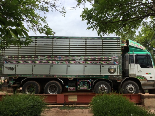 รถพ่วงแม่ลูก/ Hino ProFear 340/ วางเครื่อง DooSan=340 มีใบคุม แม่สิบสองล้อยาว 7.30M x 2.50M ลูกสามเพ รถพ่วงแม่ลูก/ Hino ProFear 340/ วางเครื่อง DooSan=340 มีใบคุม แม่สิบสองล้อยาว 7.30M x 2.50M ลูกสามเพ