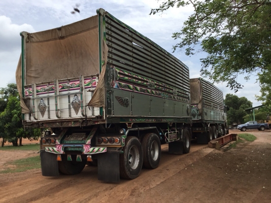 รถพ่วงแม่ลูก/ Hino ProFear 340/ วางเครื่อง DooSan=340 มีใบคุม แม่สิบสองล้อยาว 7.30M x 2.50M ลูกสามเพ รถพ่วงแม่ลูก/ Hino ProFear 340/ วางเครื่อง DooSan=340 มีใบคุม แม่สิบสองล้อยาว 7.30M x 2.50M ลูกสามเพ