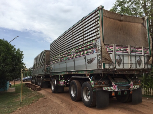 รถพ่วงแม่ลูก/ Hino ProFear 340/ วางเครื่อง DooSan=340 มีใบคุม แม่สิบสองล้อยาว 7.30M x 2.50M ลูกสามเพ รถพ่วงแม่ลูก/ Hino ProFear 340/ วางเครื่อง DooSan=340 มีใบคุม แม่สิบสองล้อยาว 7.30M x 2.50M ลูกสามเพ
