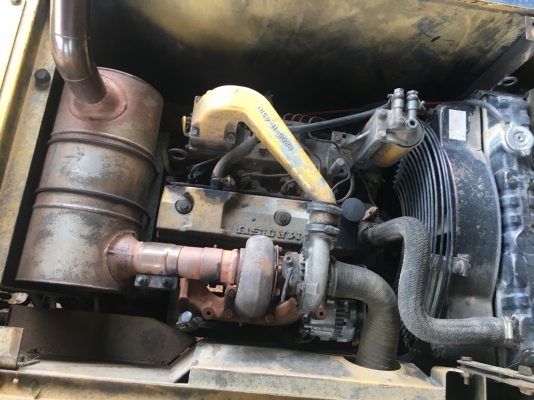 ขายด่วน KOMATSU PC100L เครื่องปั้มดี เอวแน่น ไฟฟ้าสมบูรณ์ โซ่ช่วงล่างสวย แอร์เย็น รถพร้อมทำงาน สนใจสอบถาม ไว้ใช้งาน โทร 093 0764943 คุณ ตั้ม