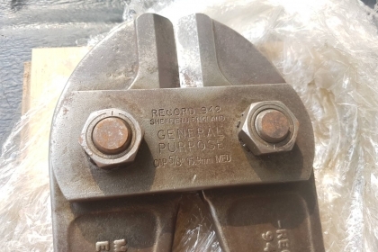 ขายกรรไกรตัดเหล็ก RECORD 942 MADE IN ENGLAND.รุ่นงานหนักใหม่เก่าเก็บ