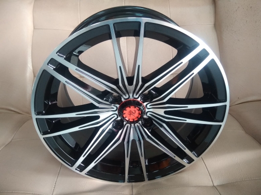 แม็กใหม่ดำหน้าเงา ขอบ 15 ราคา 7900 พร้อมยางใหม่ไทย 12900 บาท