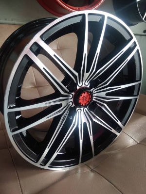 แม็กใหม่ดำหน้าเงา ขอบ 15 ราคา 7900 พร้อมยางใหม่ไทย 12900 บาท