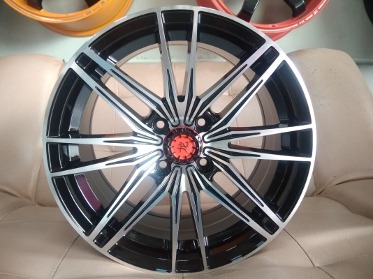 แม็กใหม่ดำหน้าเงา ขอบ 15 ราคา 7900 พร้อมยางใหม่ไทย 12900 บาท