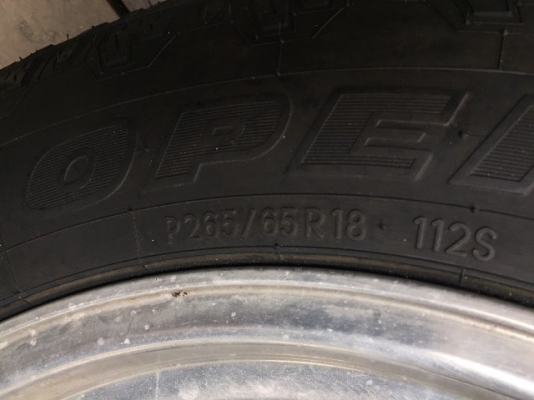 ยาง toyo opencoutry at 265 65 18 พร้อมล้อ ยางสวยกลางปี 16ดอกเสมอแก้มสวย ถ่วงแล้ว 4ล้อพรัอมใส่ครับ ล้อ18 กว้าง 9 นิ้ว ออฟ 0ครับ ยาง toyo opencoutry at 265 65 18 พร้อมล้อ ยางสวยกลางปี 16ดอกเสมอแก้มสวย ถ่วงแล้ว 4ล้อพรัอมใส่ครับ ล้อ18 กว้าง 9 นิ้ว ออฟ 0ครับ